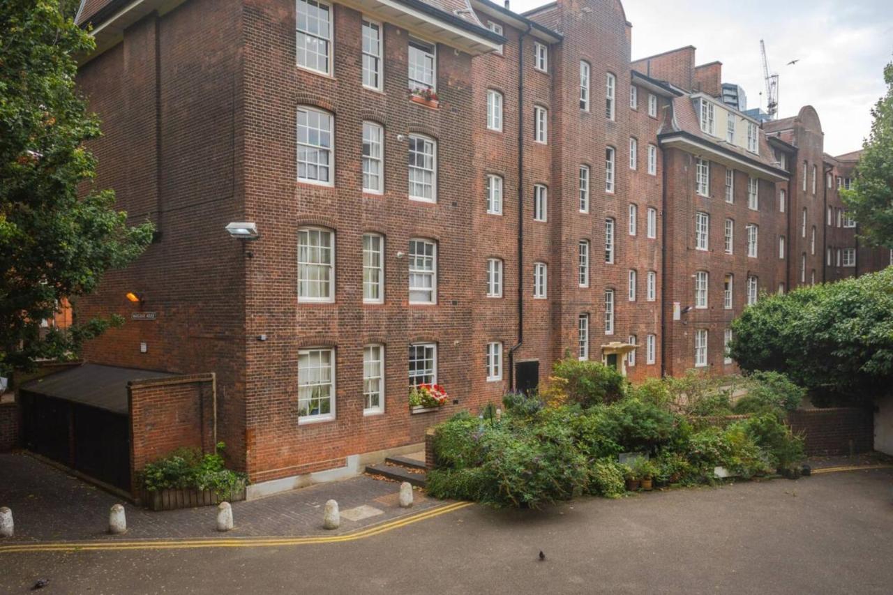 Stylish And Unique 1 Bedroom Flat In Shoreditch Apartment